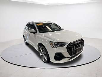 2022 Audi Q3 Premium Plus 