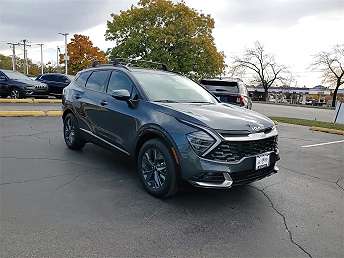 Gray Kia Sportage SUV 2024