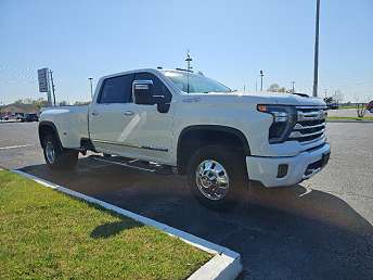2024 Chevrolet Silverado 3500HD High Country 