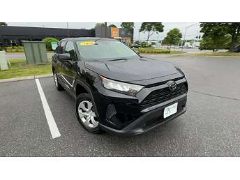 2022 Toyota RAV4 LE 