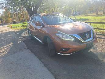 Gold Murano SUV 2016