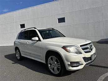 White Mercedes-Benz GLK SUV 2014