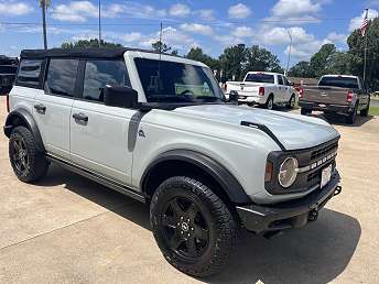 2022 Ford Bronco Black Diamond 