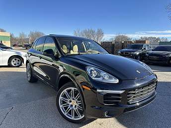 2017 Porsche Cayenne  