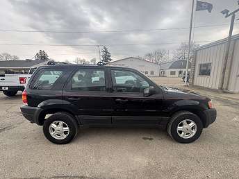2004 Ford Escape XLS 