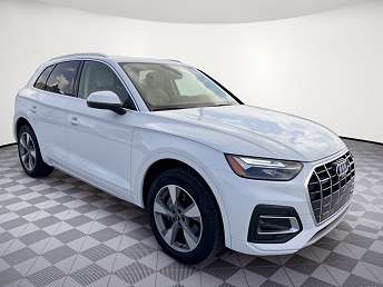 2023 Audi Q5 Premium Plus 
