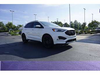 2020 Ford Edge  