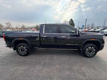 2025 GMC Sierra 2500HD Denali 