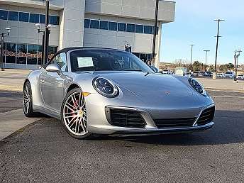 Miniature Porsche 911 Carrera 4S Cabriolet 2019 - MINICHAMPS 1:18, Vert Métal