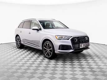 2022 Audi Q7 Premium Plus 