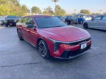 2025 Kia K4 GT-Line 