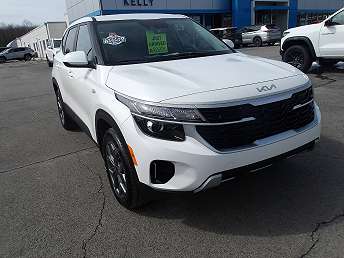 2024 Kia Seltos LX 