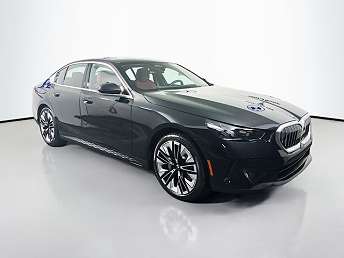 2026 BMW 5 Series 530i xDrive 