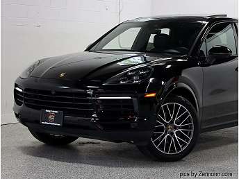 2020 Porsche Cayenne  