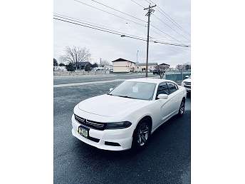 2016 Dodge Charger SE 