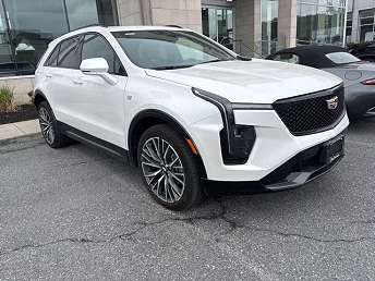 2024 Cadillac XT4 Sport 
