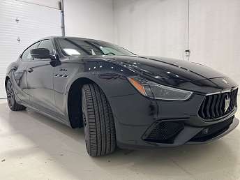 2022 Maserati Ghibli Modena Q4 