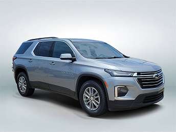 2023 Chevrolet Traverse LT 