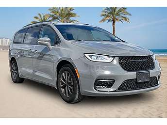 2021 Chrysler Pacifica Touring-L 