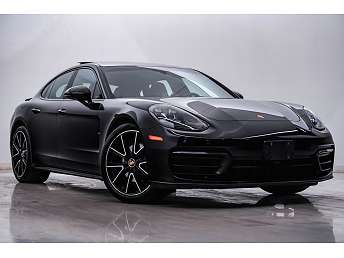Black Porsche Panamera Sedan 2021