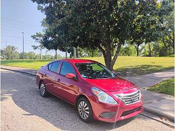 2019 Nissan Versa SV 