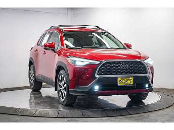 2023 Toyota Corolla Cross XLE 