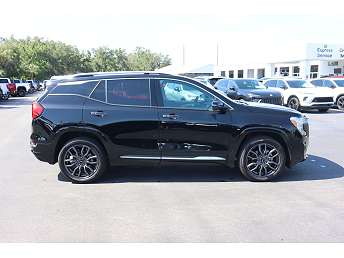 2024 GMC Terrain Denali 