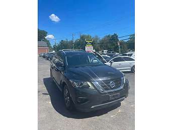 2017 Nissan Pathfinder S 