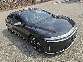 Black Lucid Air Grand Touring 2024
