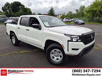 2022 Nissan Frontier S 