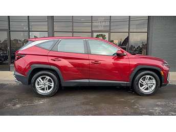 2025 Hyundai Tucson SE 