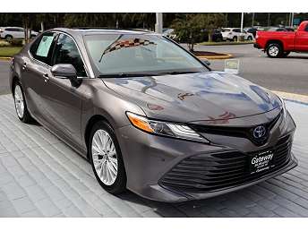 2018 Toyota Camry XLE 