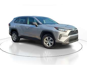 2022 Toyota RAV4 LE 