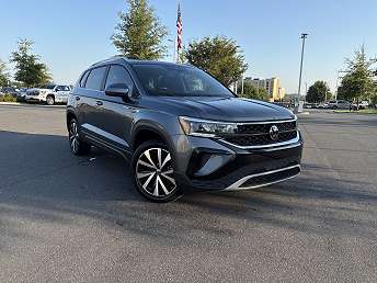 2023 Volkswagen Taos SE 