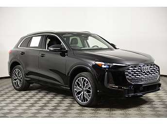 2025 Audi Q5 Premium Plus 