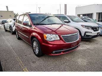 Red Town & Country Minivan 2015