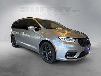 2021 Chrysler Pacifica Touring-L 