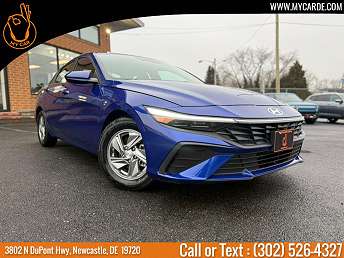 2024 Hyundai Elantra SE 