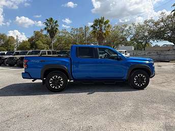 2024 Nissan Frontier PRO-4X 