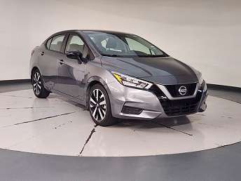 2022 Nissan Versa SR 