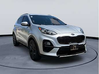 Silver Kia Sportage SUV 2020