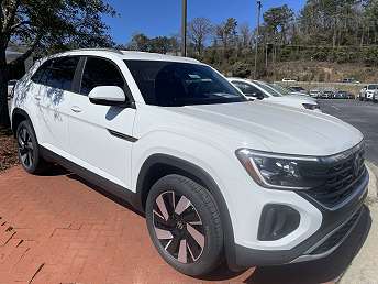 2025 Volkswagen Atlas SE 