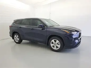 New 2025 Toyota Highlander LE