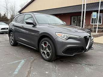 2018 Alfa Romeo Stelvio Sport 