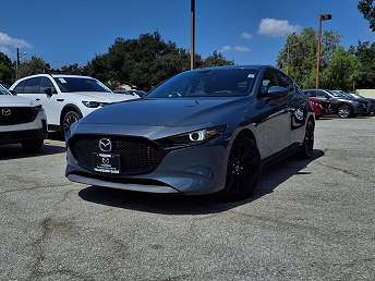 2022 Mazda Mazda3 Premium 