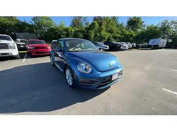 2019 Volkswagen Beetle 