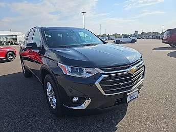 2021 Chevrolet Traverse LT 