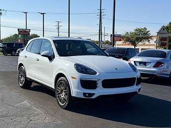 2017 Porsche Cayenne  