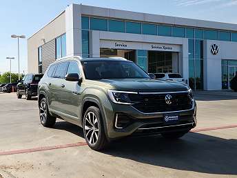 2025 Volkswagen Atlas SEL 