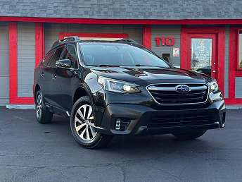 2022 Subaru Outback Premium 